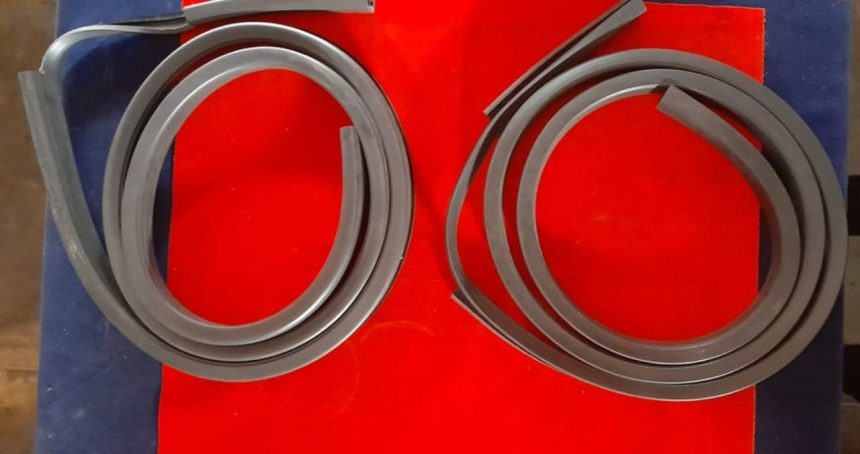 Frame Glass Rhs Door Upper Window Glass Beading LHS& RHS – InnovONE MINI Spares